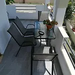 Apartment Kali Luxury -silver-gold- *