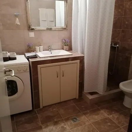 Apartman Kali Luxury -silver-gold-