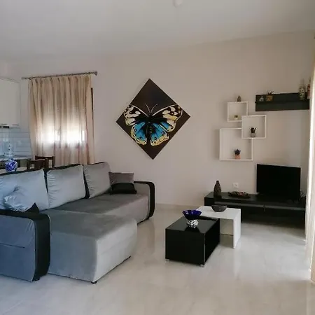 דירה Kali Luxury -silver-gold- *