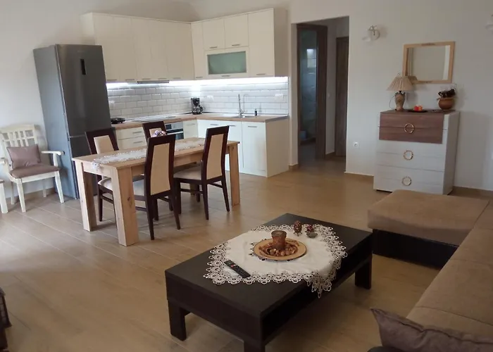Apartman Kali Luxury -silver-gold-